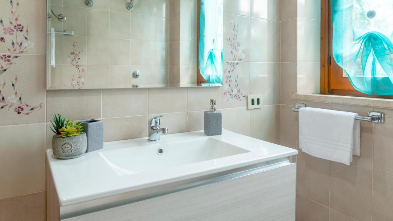 Welcomely - The Butterfly House Appartement Cala Gonone Buitenkant foto